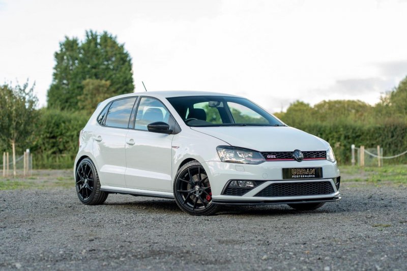 VOLKSWAGEN POLO 1.8 TSI GTI Euro 6 (s/s) 5dr